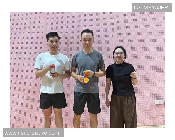 成都乒乓球队荣登全国团队协作排行榜第三名展现卓越实力与团队精神 成都乒乓球队荣登全国团队协作排行榜第三名展现卓越实力与团队精神