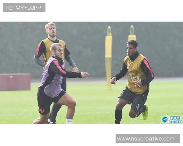 哈维西蒙斯崭露头角引发足球界热议未来潜力无限