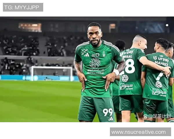 吉达国民与波斯波利斯的巅峰对决展现足球魅力与激情的较量