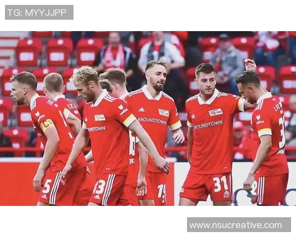 基尔与柏林联合实力分析及近期表现对比探讨