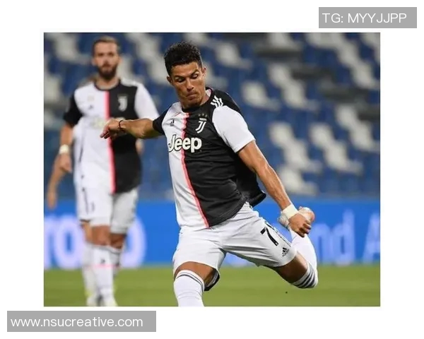 尤文图斯与AC米兰激战正酣当前比分揭晓引发球迷热议