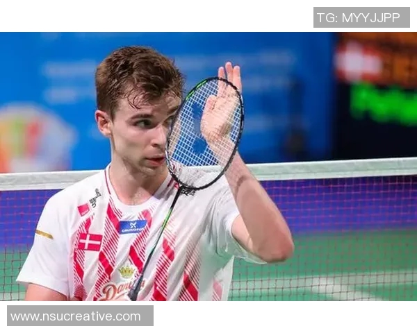 弗拉霍维奇：从新星崛起到足坛焦点的华丽转身与未来展望