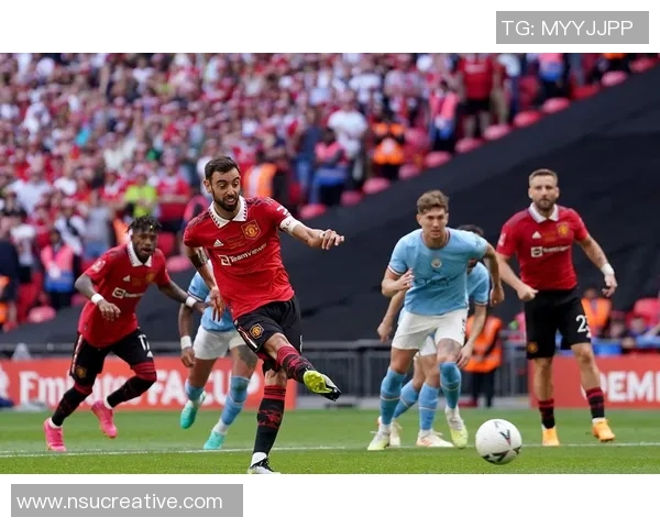 矿工与曼城2011年对决回顾：激情碰撞与战术较量的经典之战