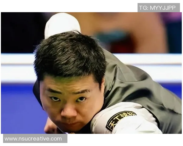 丁俊晖与迈克尔怀特激战正酣乒乓球场上的巅峰对决引发热议 丁俊晖与迈克尔怀特激战正酣乒乓球场上的巅峰对决引发热议