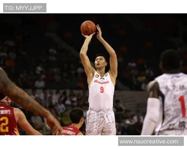 刘铮的篮球之路：从青涩少年到职业球员的成长历程与心路历程