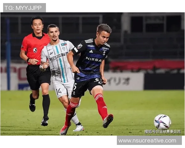 名古屋队与东京FC的激烈对决展现足球魅力与团队精神